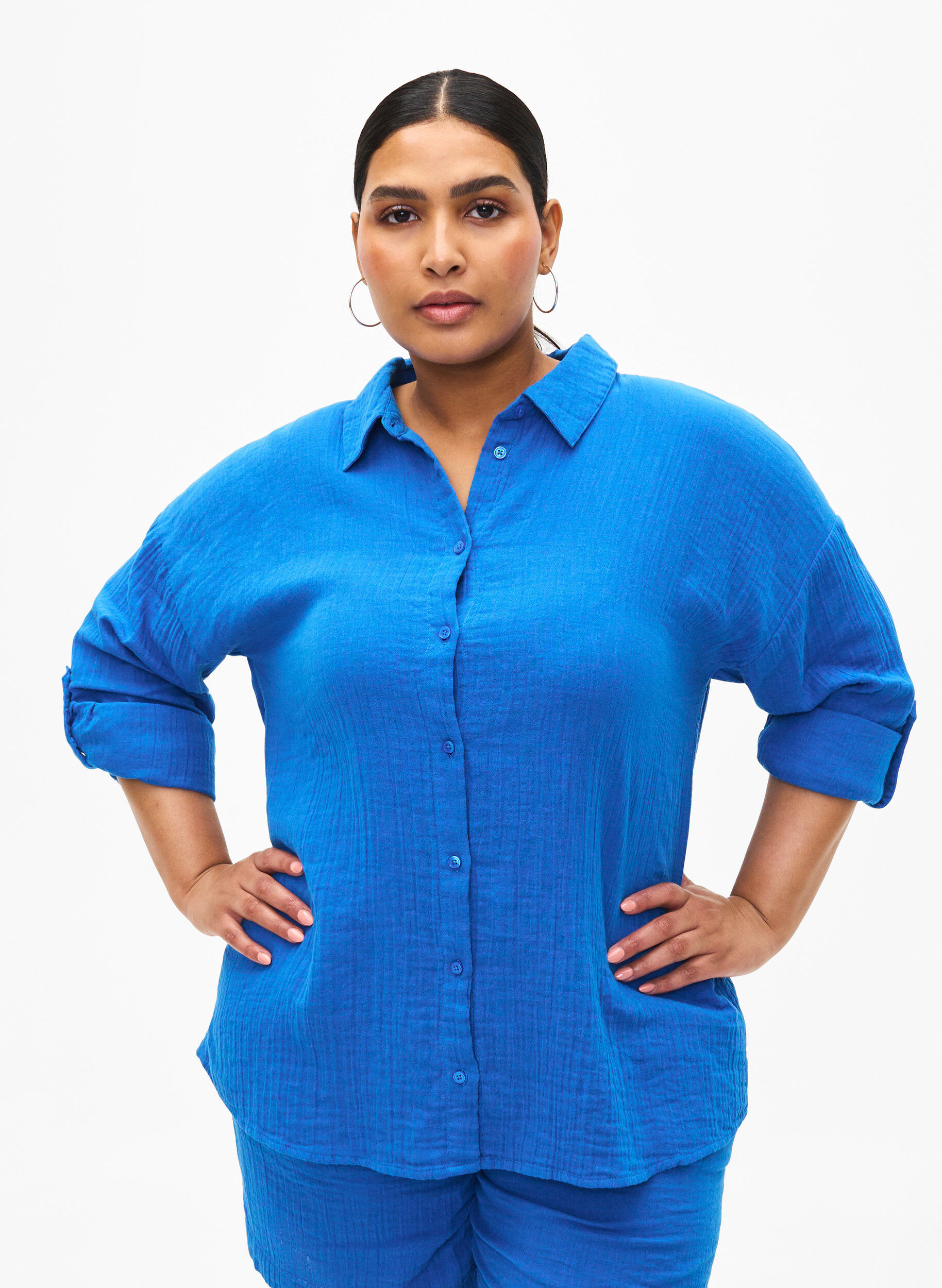 Zizzi Skjorta med krage av bomullsmuslin, Victoria blue, Model image number 0