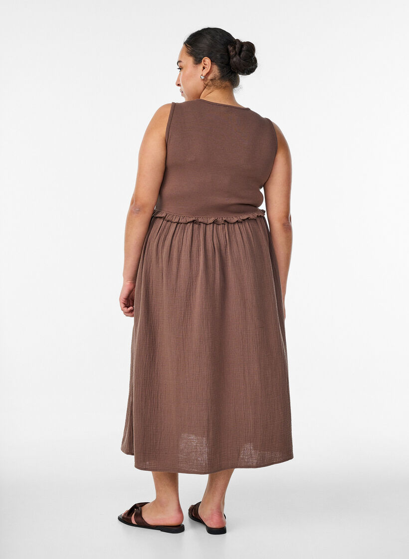 &Auml;rml&ouml;s midikl&auml;nning i bomull med ribb och muslin, Brun, Model image number 1