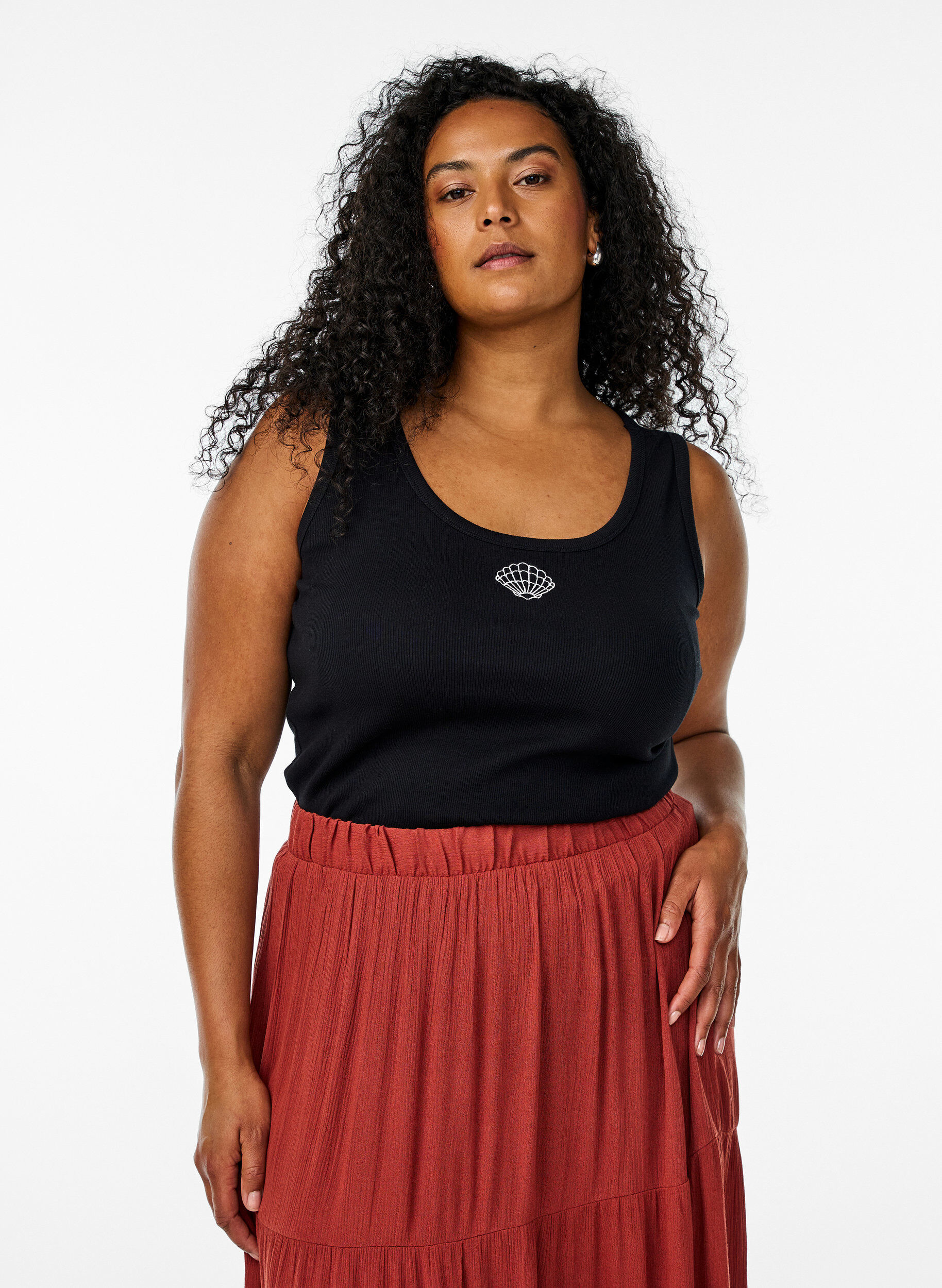 ZizziT&aring;tsittande topp med motiv, Svart, Model image number 0
