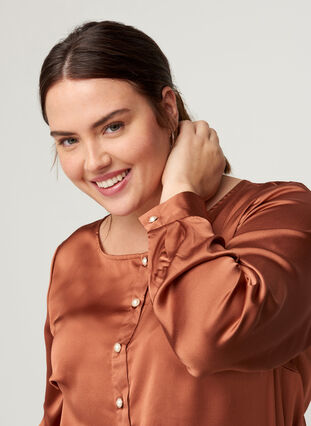Långärmad blus med feminina knappar, Russet, Model image number 2