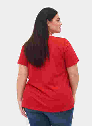 V-ringad t-shirt i bomull med texttryck, Tango Red ORI, Model image number 1