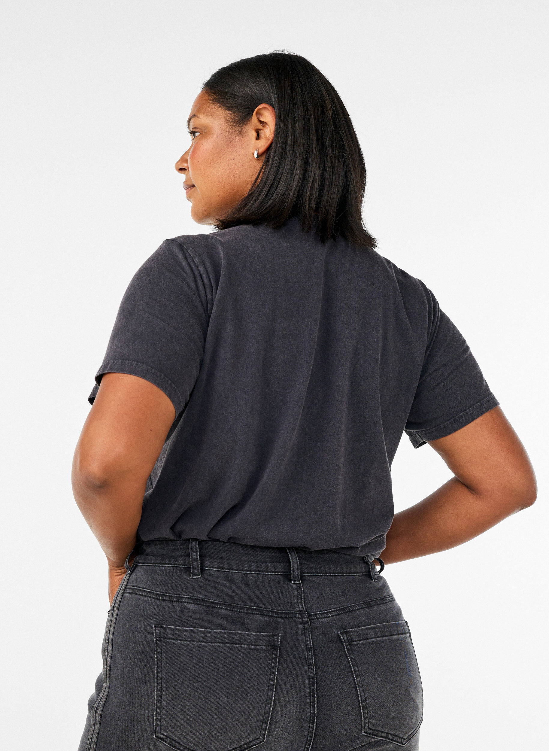 ZizziT-shirt i ekologisk bomull med grafiskt tryck, Gr&aring;, Model image number 2