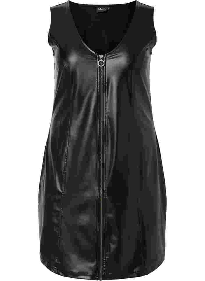 Klänning i läderimitation med dragkedja, Black, Packshot image number 0