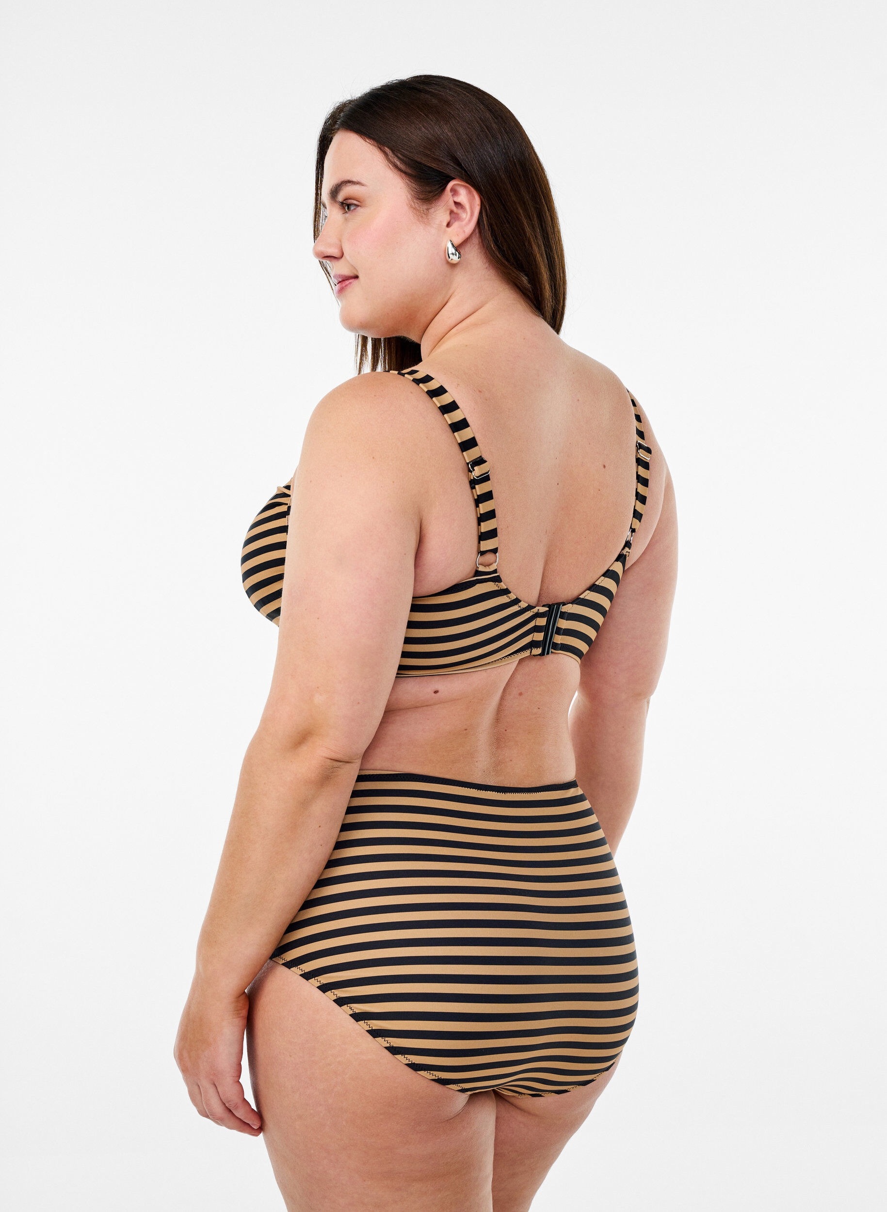 Zizzi Bikinitopp med bygel och m&ouml;nster, Brun, Model image number 2