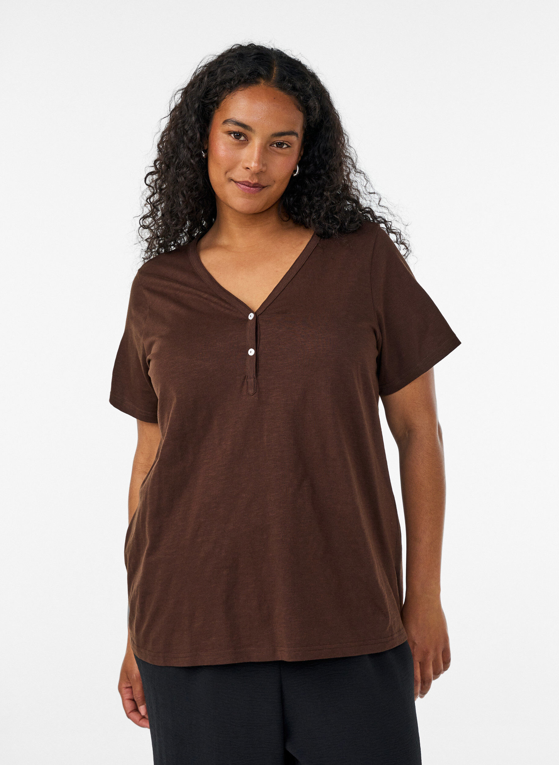 ZizziT-shirt med knappdetalj, Brun, Model image number 0