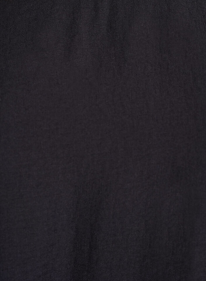 Långärmad blus i viskos, Svart, Packshot image number 2