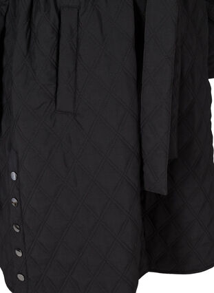 Lång quiltad jacka med bälte, Black, Packshot image number 3