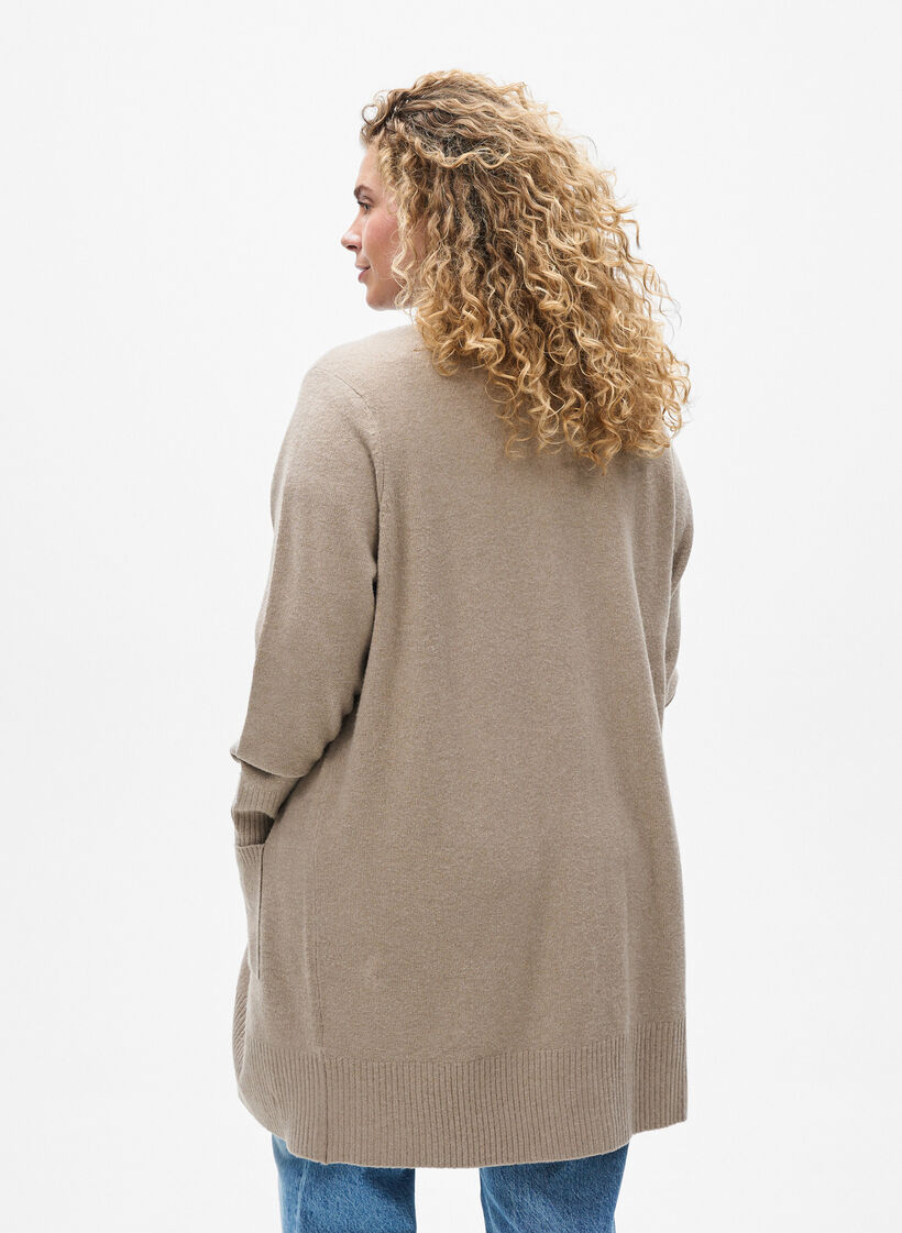 Ribbstickad kofta med fickor, Beige, Model image number 2