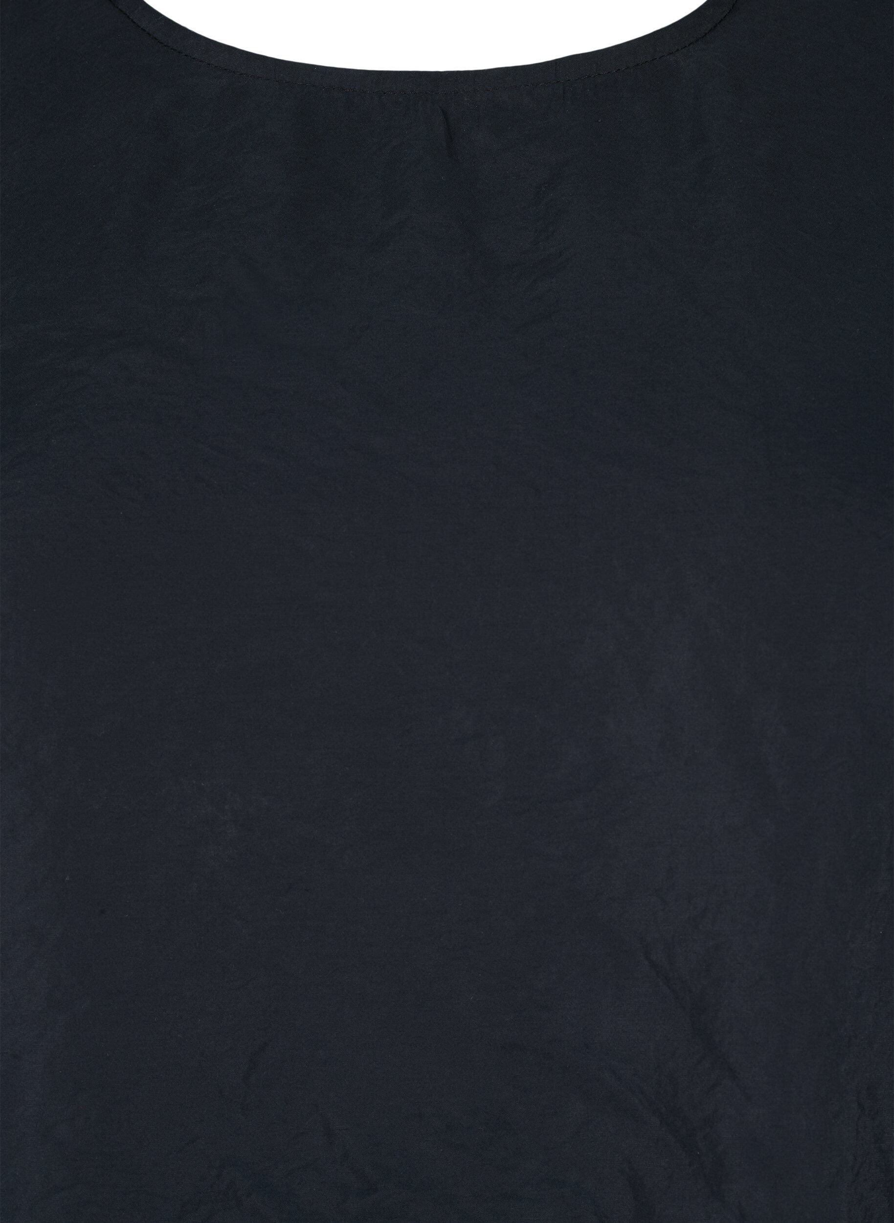 Zizzi Blus i TENCEL&trade; Modal med broderidetaljer, Black, Packshot image number 2