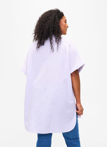 Randig skjorta med bröstfickor, White/LavenderStripe, Model image number 1