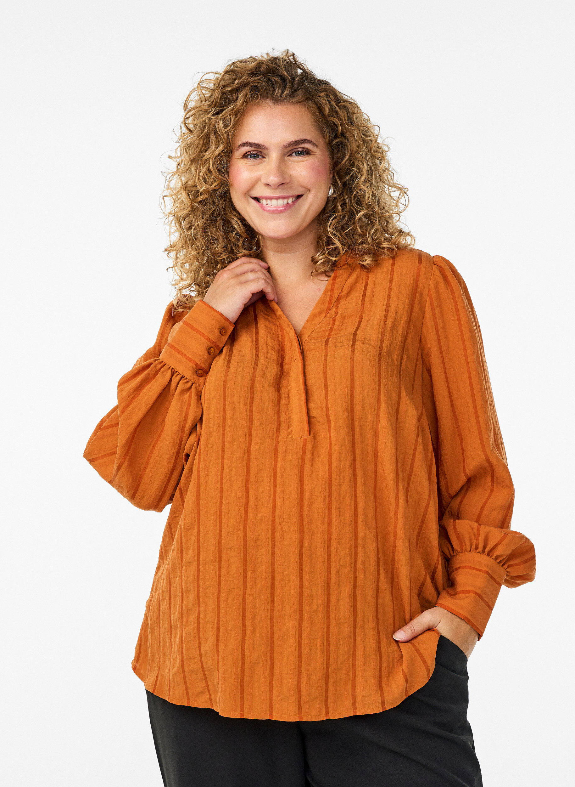 Blus med vertikala r&auml;nder, Orange, Model