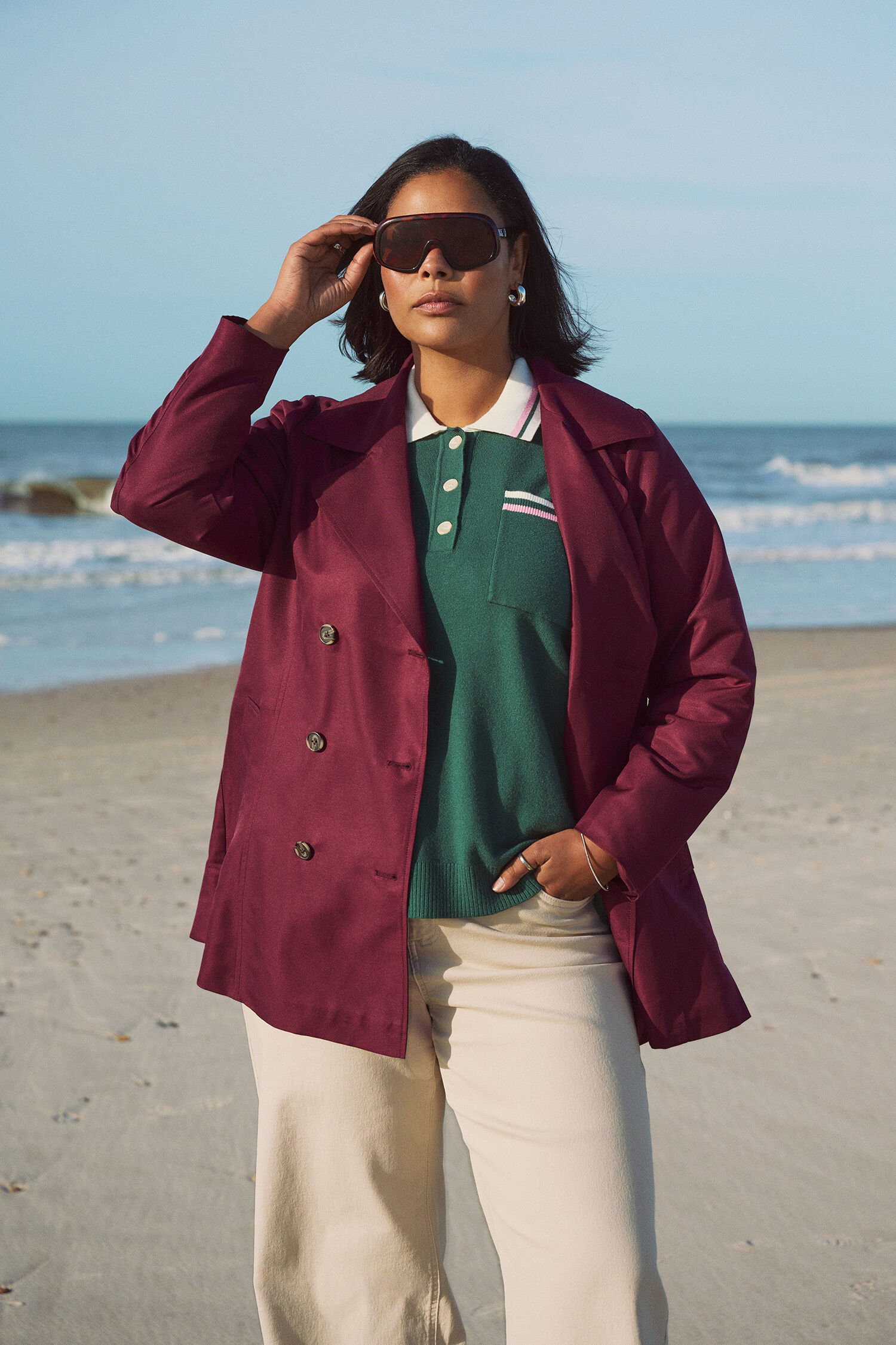 Zizzi Kort trenchcoat med b&auml;lte, , Model