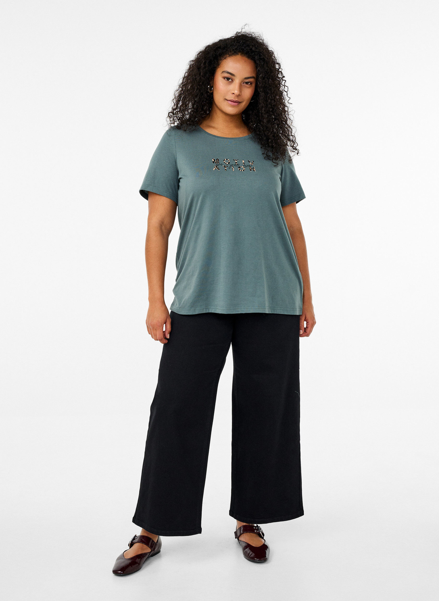 Zizzi FLASH - T-shirt med tryck, Gr&ouml;n, Model image number 1