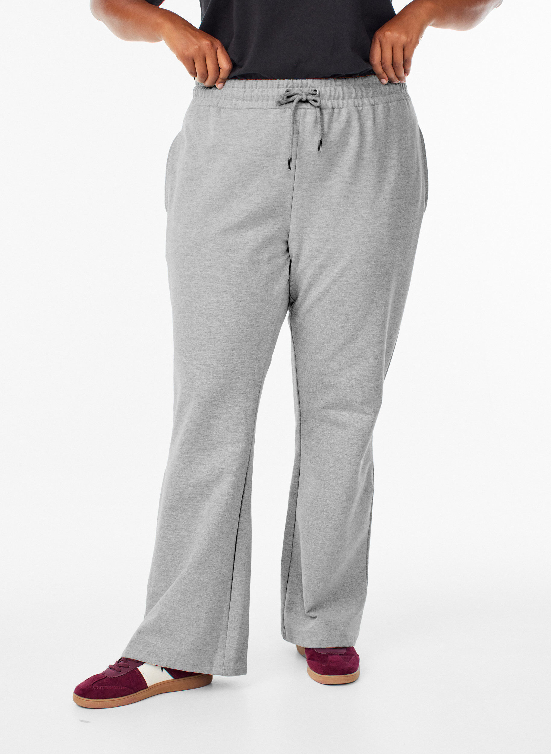 Zizzi Utsv&auml;ngda sweatpants med h&ouml;g midja, Gr&aring;, Model image number 2