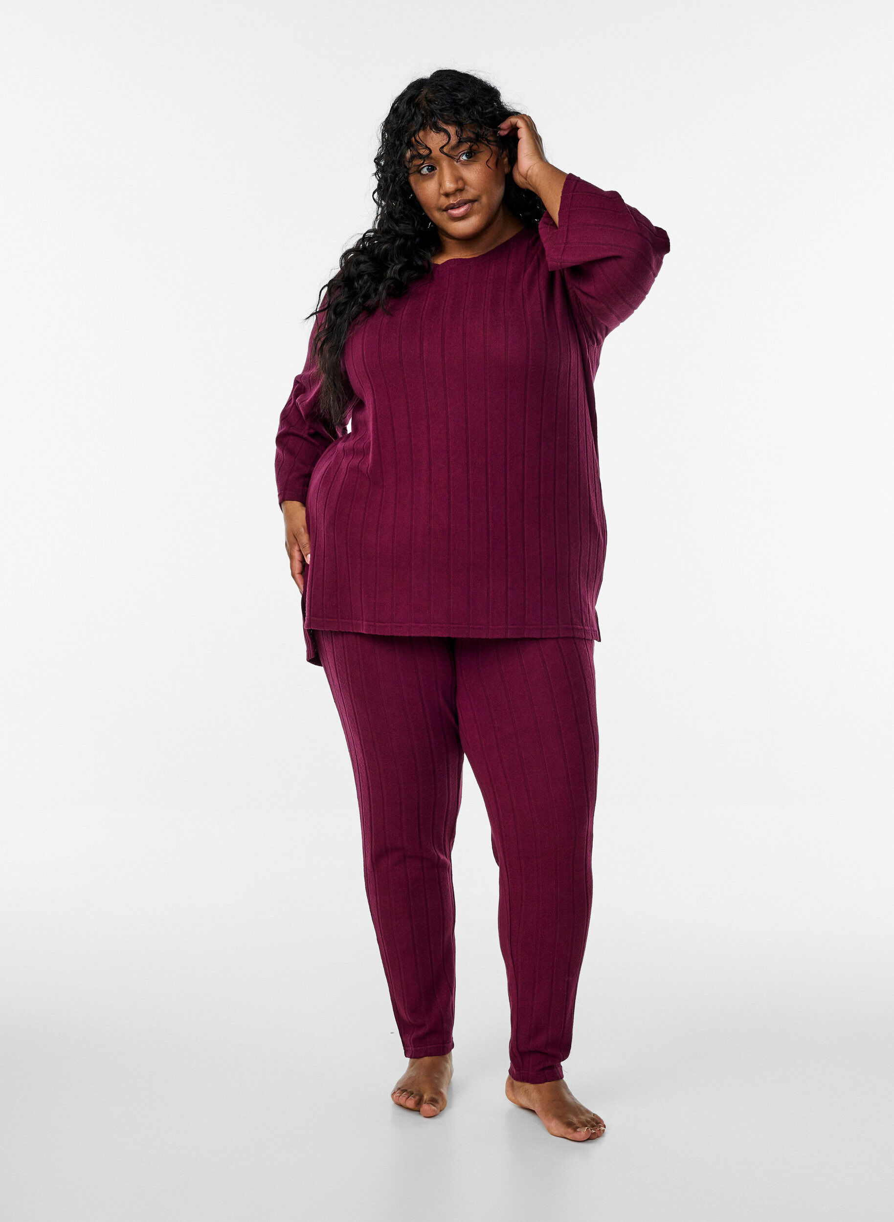 Zizzi L&ouml;s blus med 3/4-&auml;rmar, M&ouml;rk Bordeaux, Model image number 1