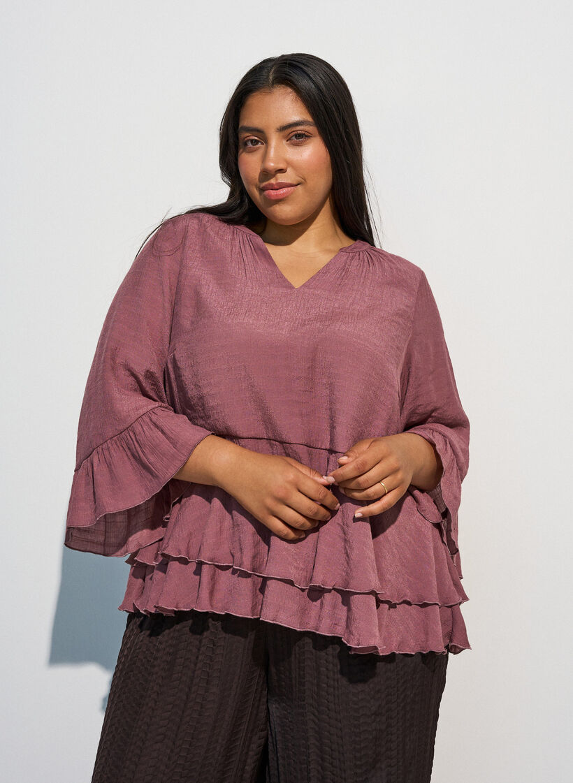 Blus med 3/4-&auml;rmar och volangdetaljer, Rosa, Model image number 0