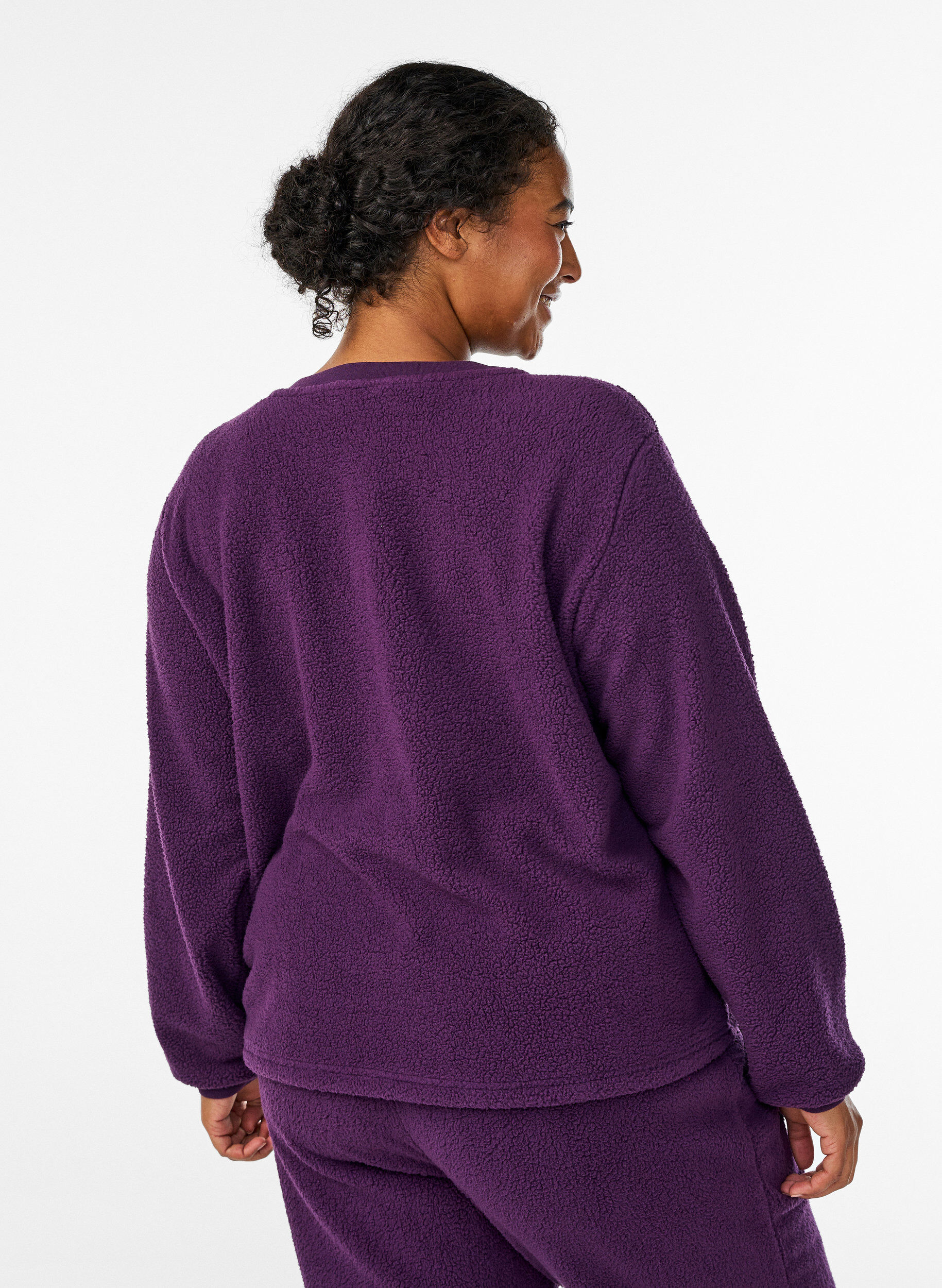 Zizzi Mjuk tr&ouml;ja i teddyfleece, Lila, Model image number 2