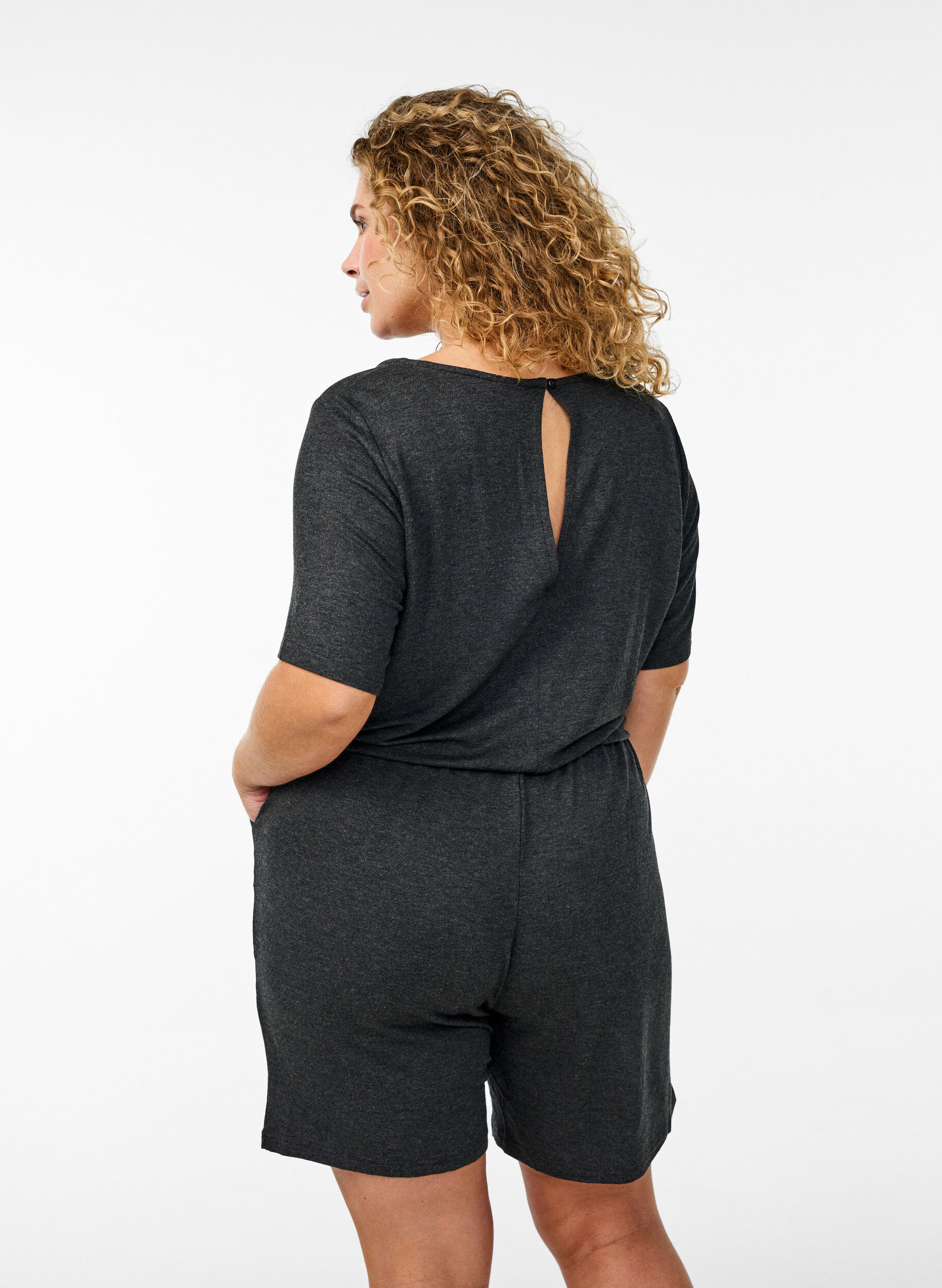 Zizzi Jumpsuit med korta ben, Gr&aring;, Model image number 2