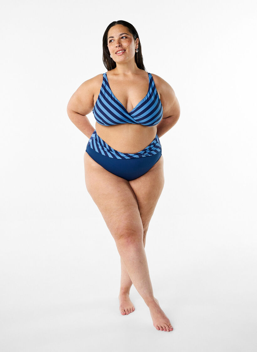 Bikinitrosa med omslagsdetalj, Bl&aring;, Model image number 1