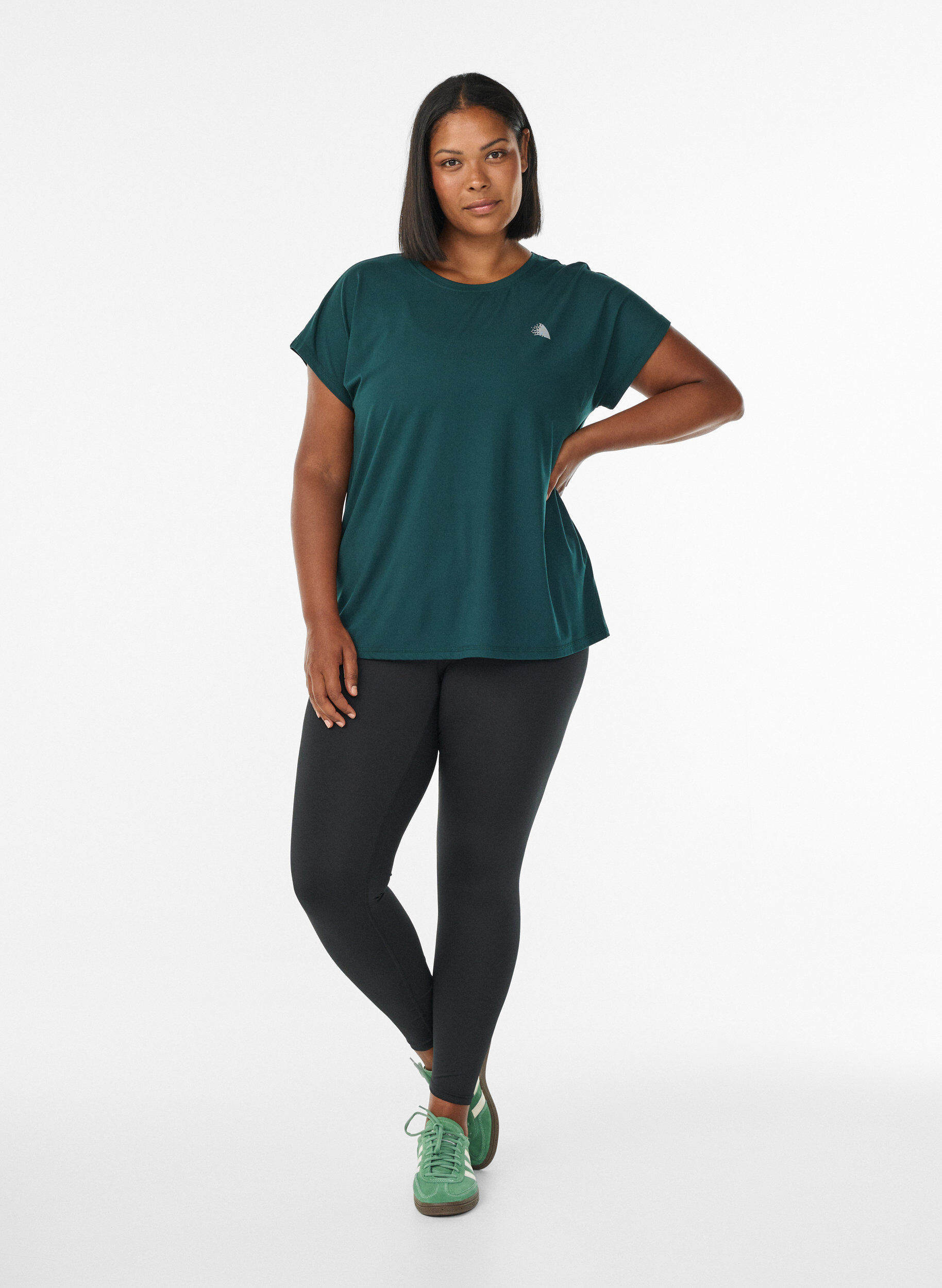 ZizziEnf&auml;rgad tr&auml;nings-T-shirt, Gr&ouml;n, Model image number 1