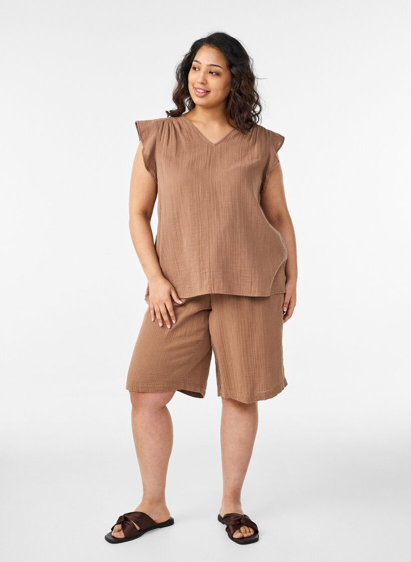 L&ouml;sa shorts i bomullsmuslin med h&ouml;g midja, Brun, Model image number 1