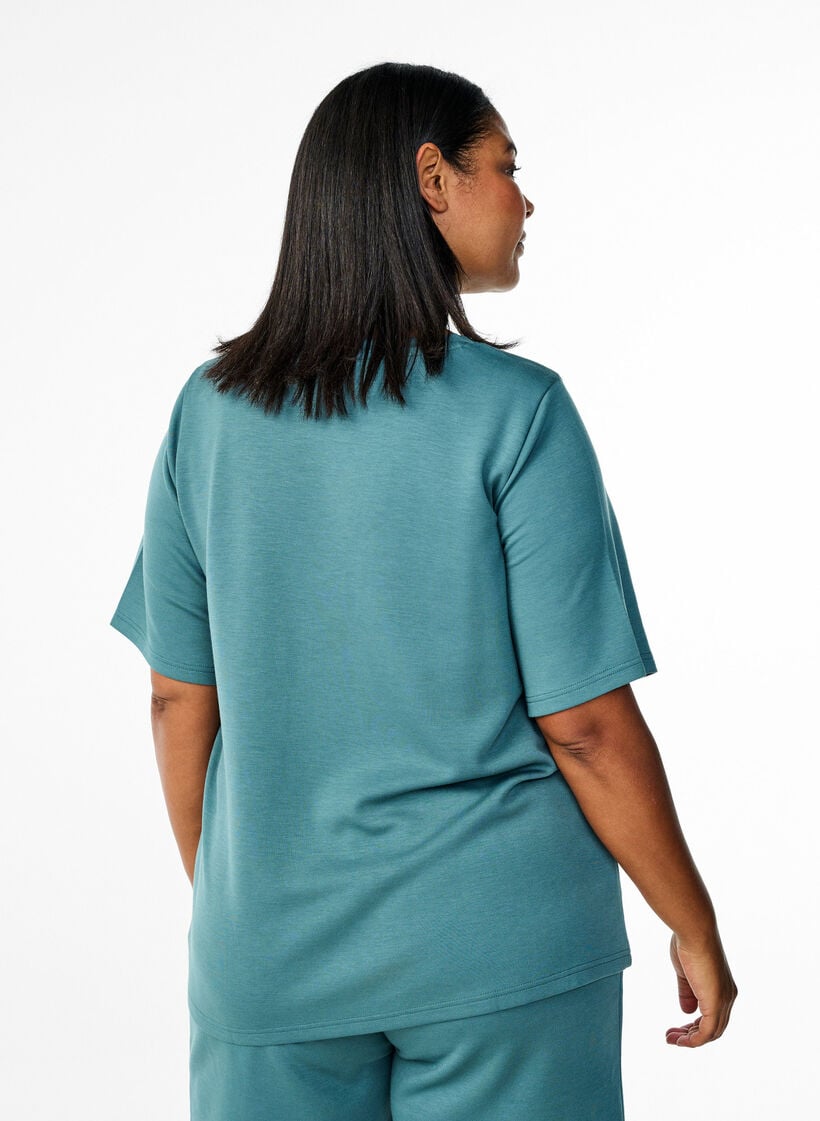 T-shirt i modalblandning, Grön, Model image number 2