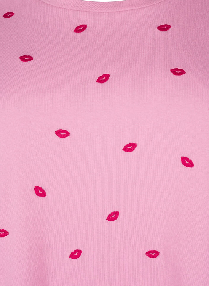 T-shirt i ekologisk bomull med broderade läppar., Rose Bl. Lips Emb. , Packshot image number 2