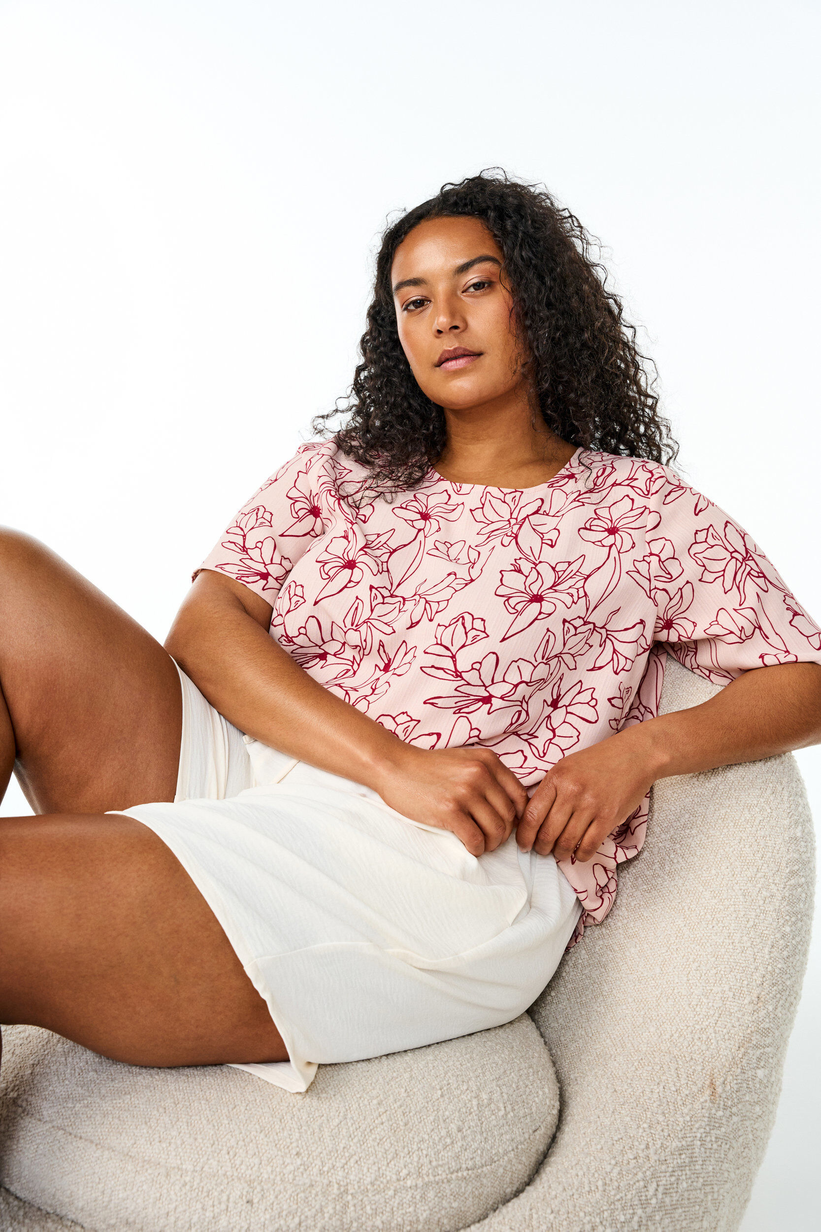 Zizzi Kort&auml;rmad blus med rund hals, Rosa, Image image number 0