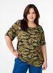 T-shirt med TENCEL&trade; Lyocell och kamouflagem&ouml;nster, Gr&ouml;n, Model image number 0