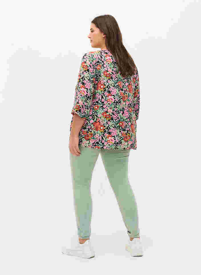Super slim Amy jeans med hög midja, Frosty Green, Model image number 1