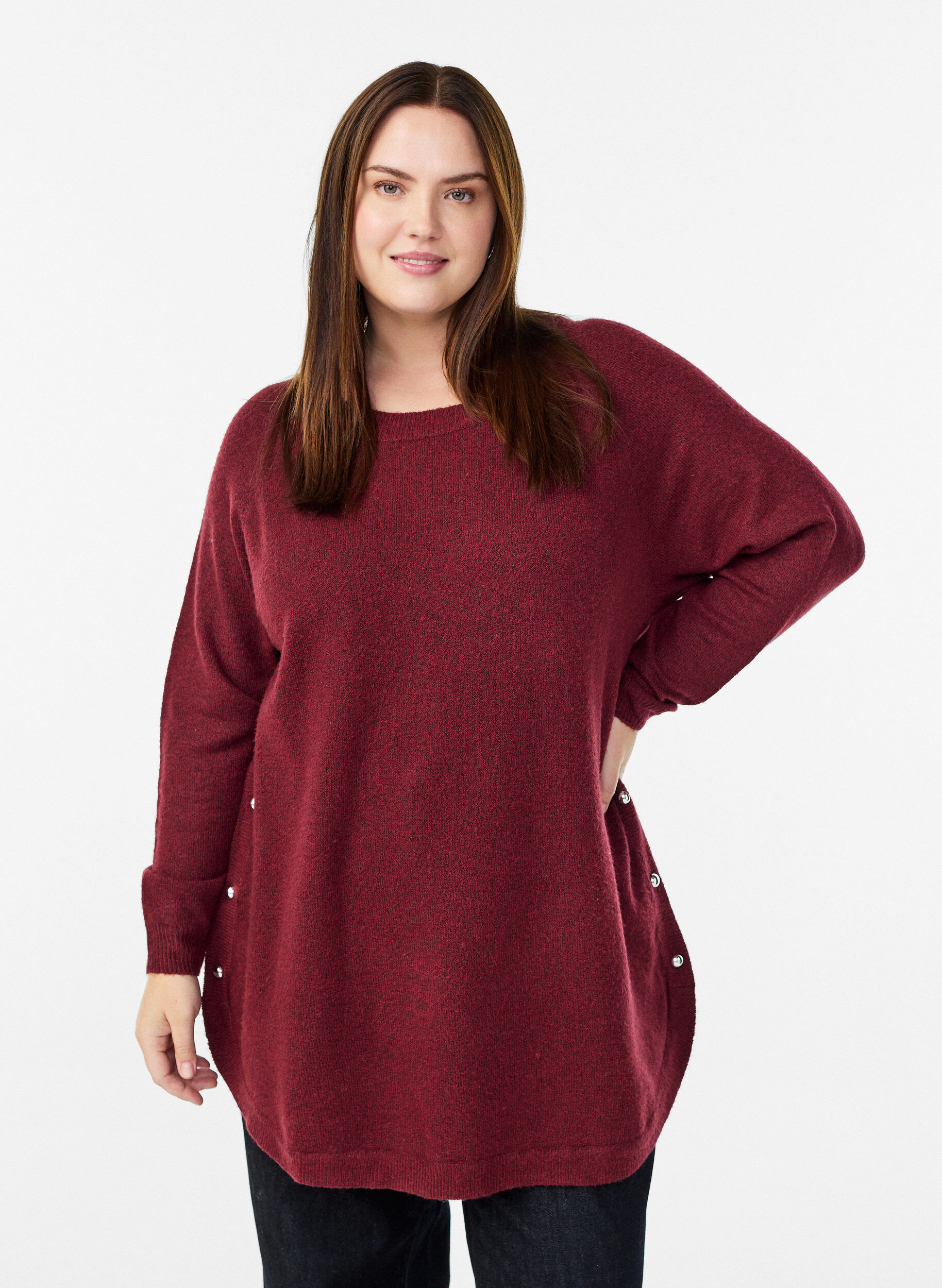 L&aring;ng stickad blus med kulknappar, M&ouml;rk Bordeaux, Model