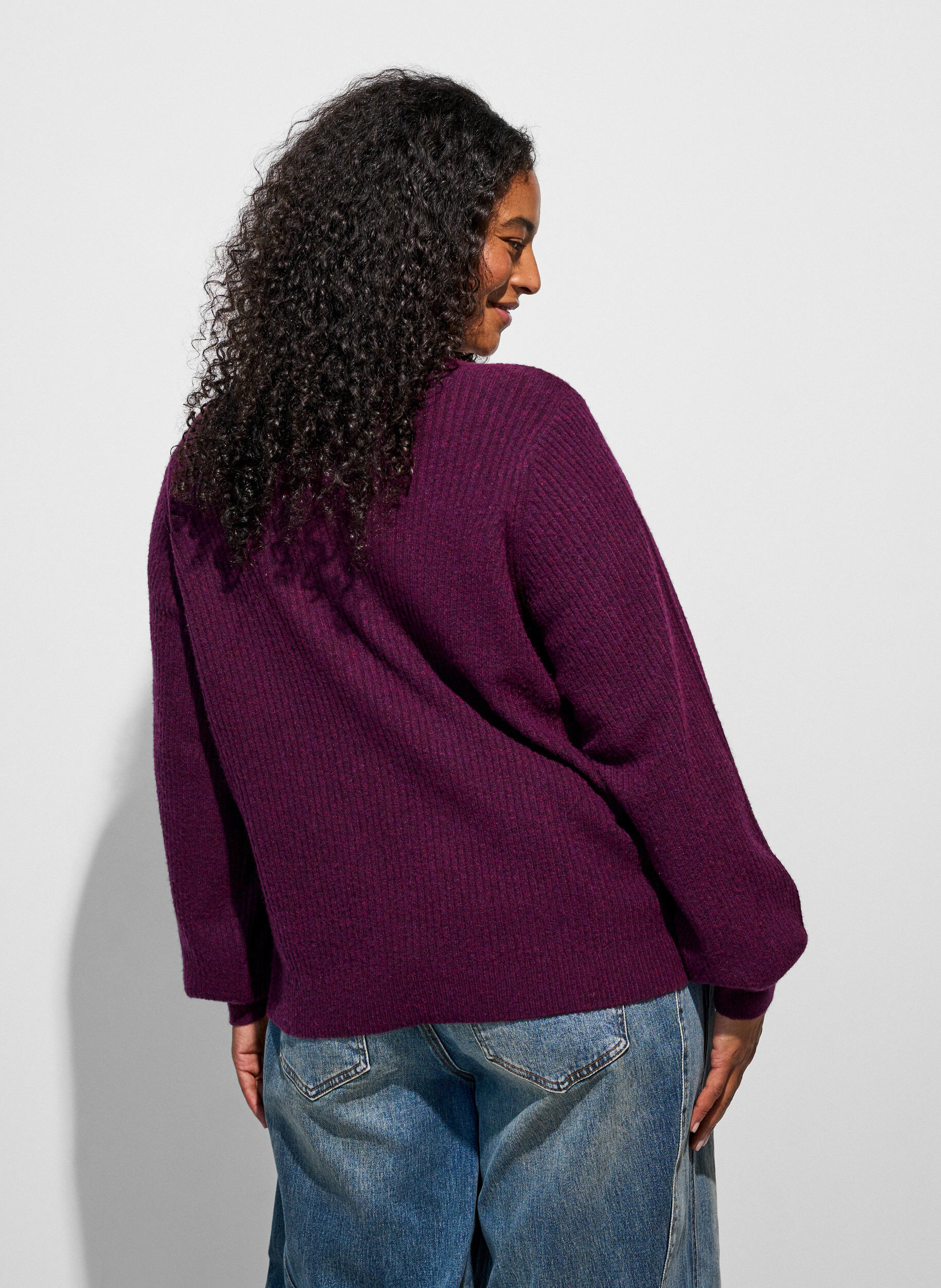 ZizziKofta med V-ringning och ribbad struktur, Lila, Model image number 2
