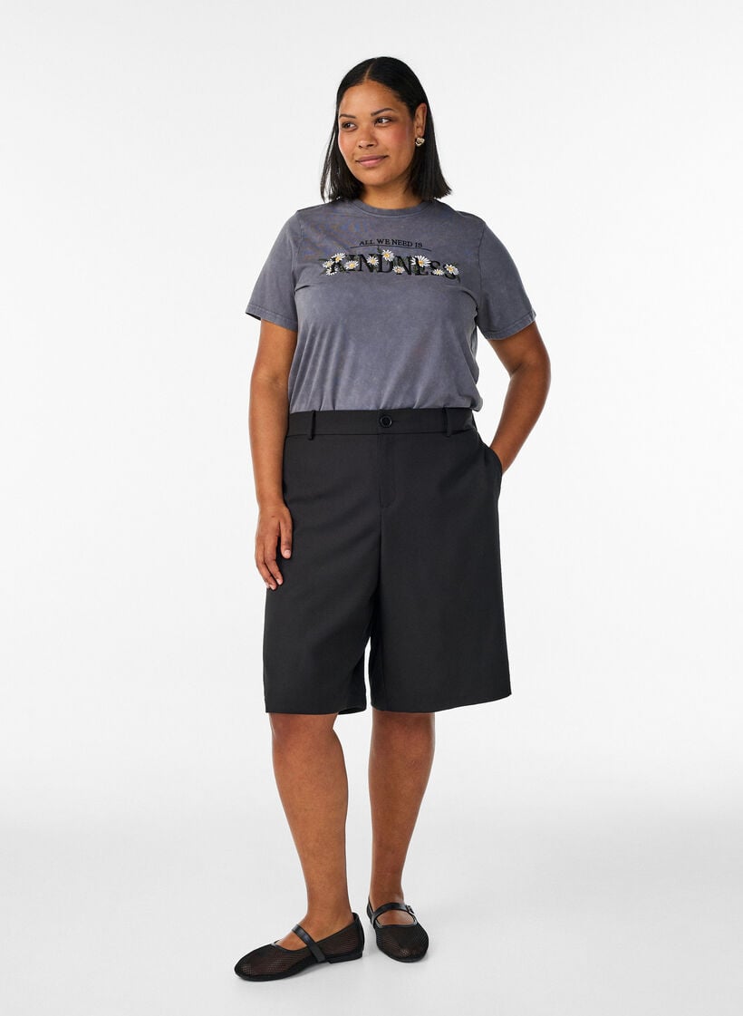 T-shirt i bomull med tv&auml;ttad look och broderat motiv, Gr&aring;, Model image number 1