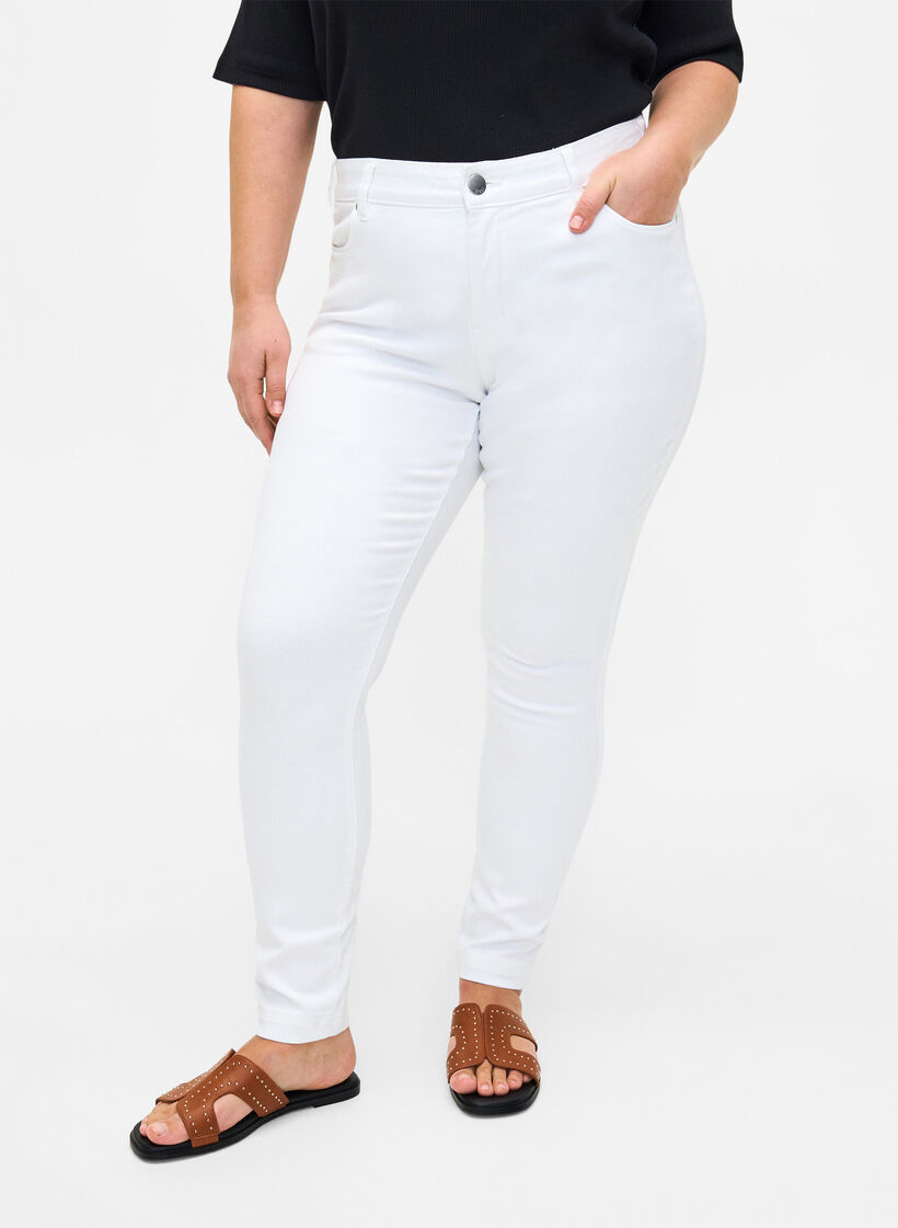 Viona jeans med normal midja, Vit, Model image number 2