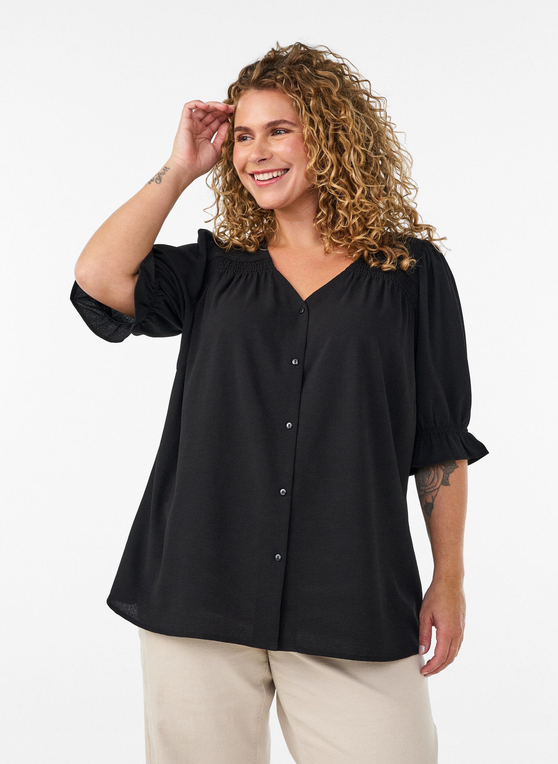 ZizziSkjortblus med halvl&aring;nga &auml;rmar, Svart, Model image number 0
