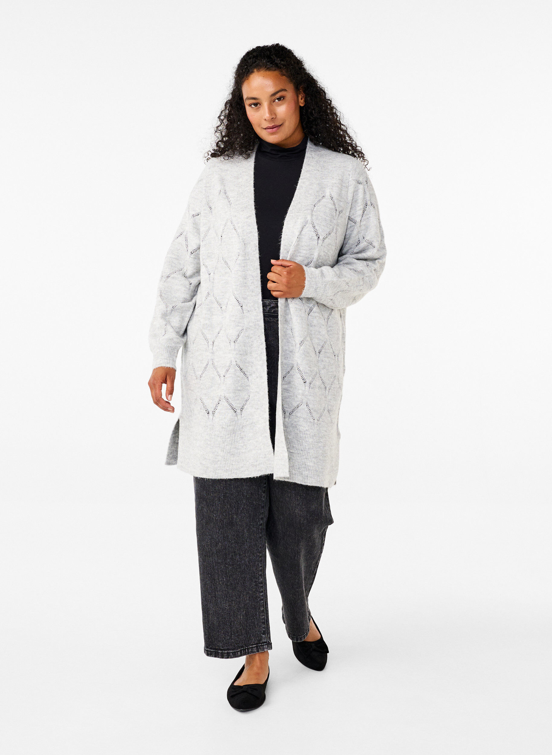 Zizzi Stickad kofta med l&aring;ng &auml;rm, Light Grey Melange, Model image number 2