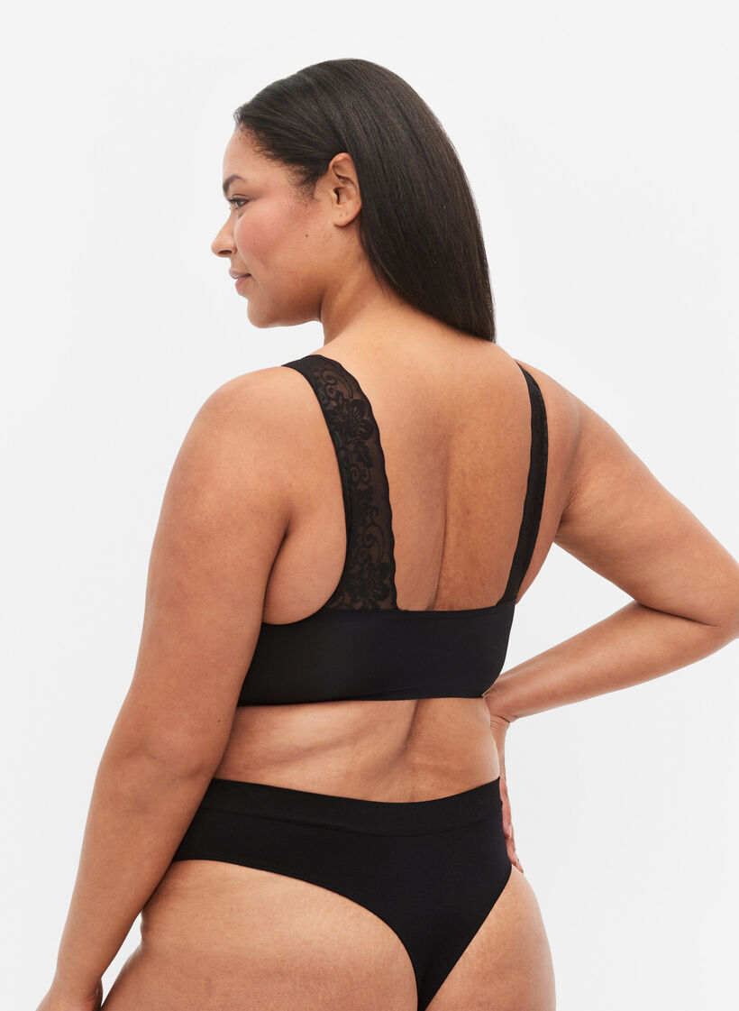 Mjuk bh med axelband i spets, Black, Model image number 1