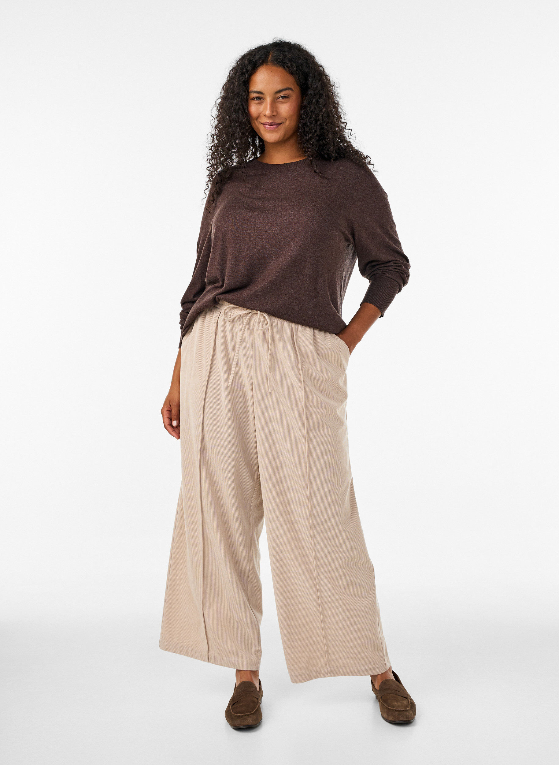 ZizziStickad blus med rund halsringning, Brun, Model image number 1