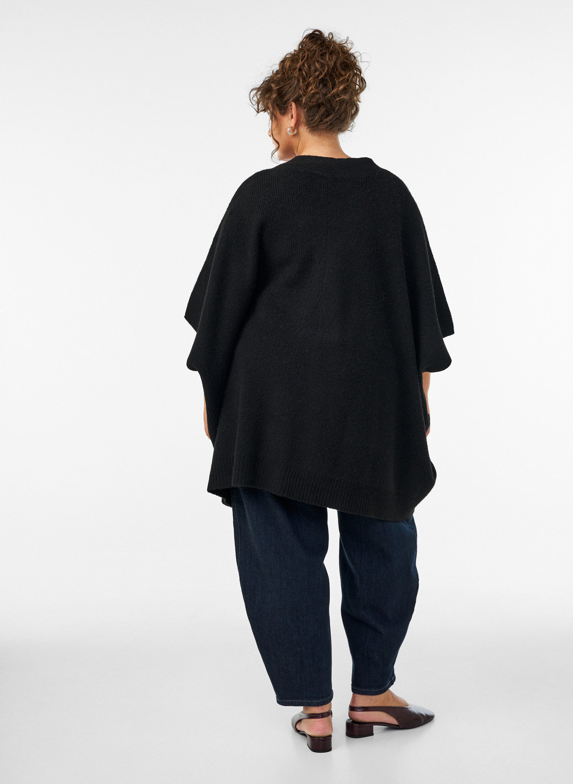 ZizziCardigan &ouml;ppen framtill med vida &auml;rmar, Svart, Model image number 2