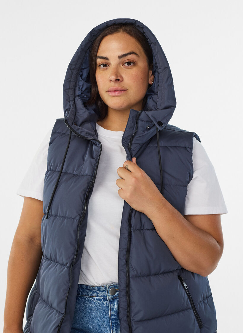 L&aring;ng v&auml;st med huva och fickor, Bl&aring;, Model image number 3