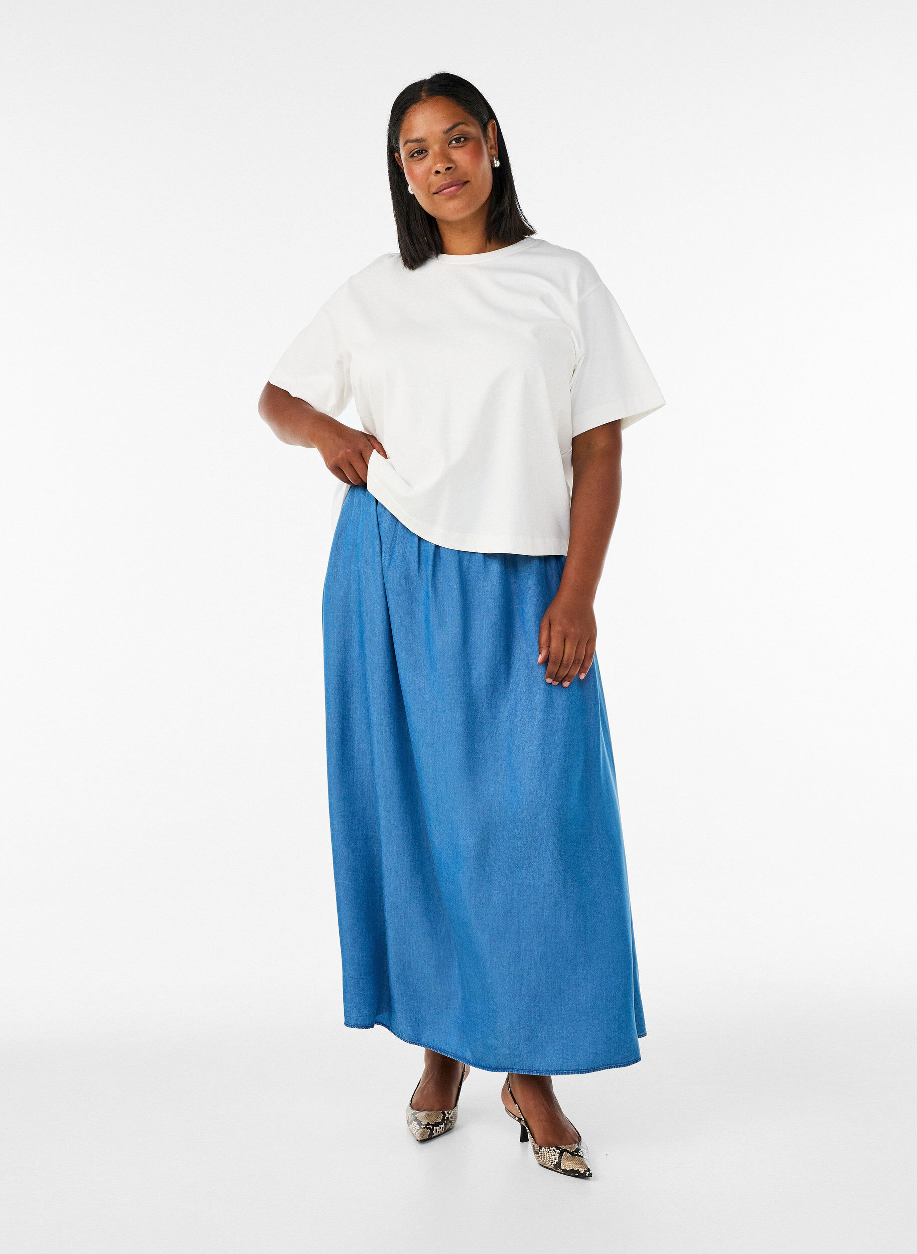 Maxikjol i TENCEL&trade; lyocell med denimlook, Bl&aring;, Model