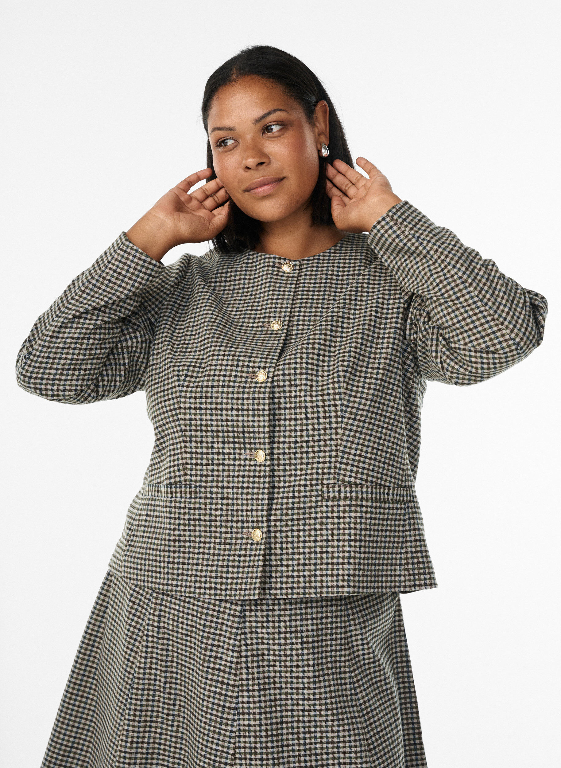 Kort jacka med guldf&auml;rgade knappar, Brun, Model