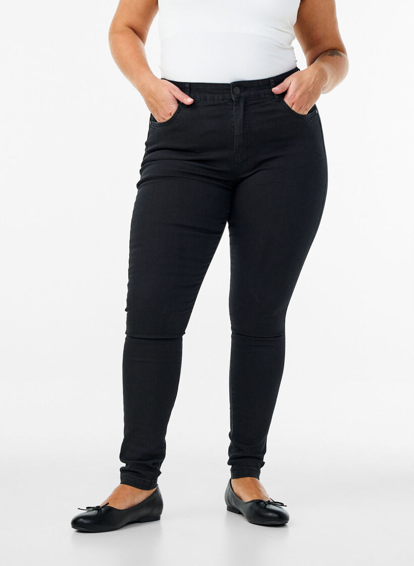 Super slim Amy jeans med hög midja, Svart, Model image number 2