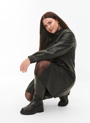 Läderklänning med långa ärmar och knäppning, Black, Model image number 3