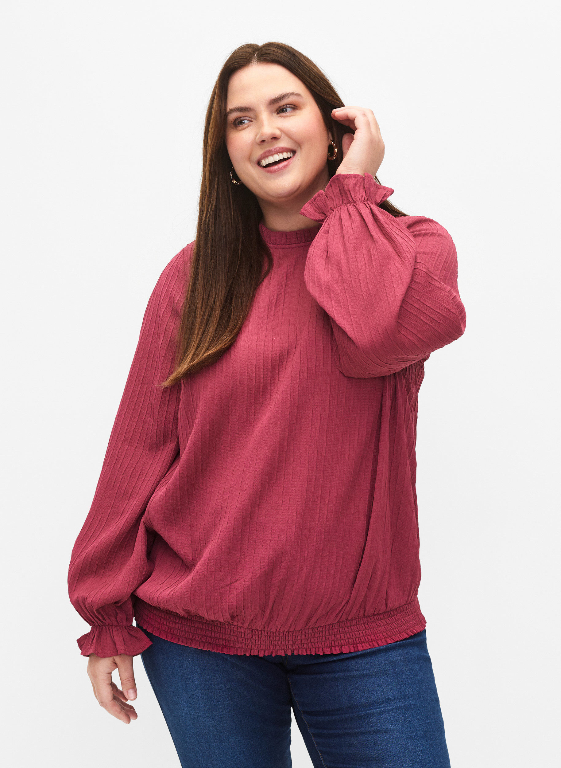 Zizzi Smockblus med volanger och textur, Dry Rose, Model image number 0