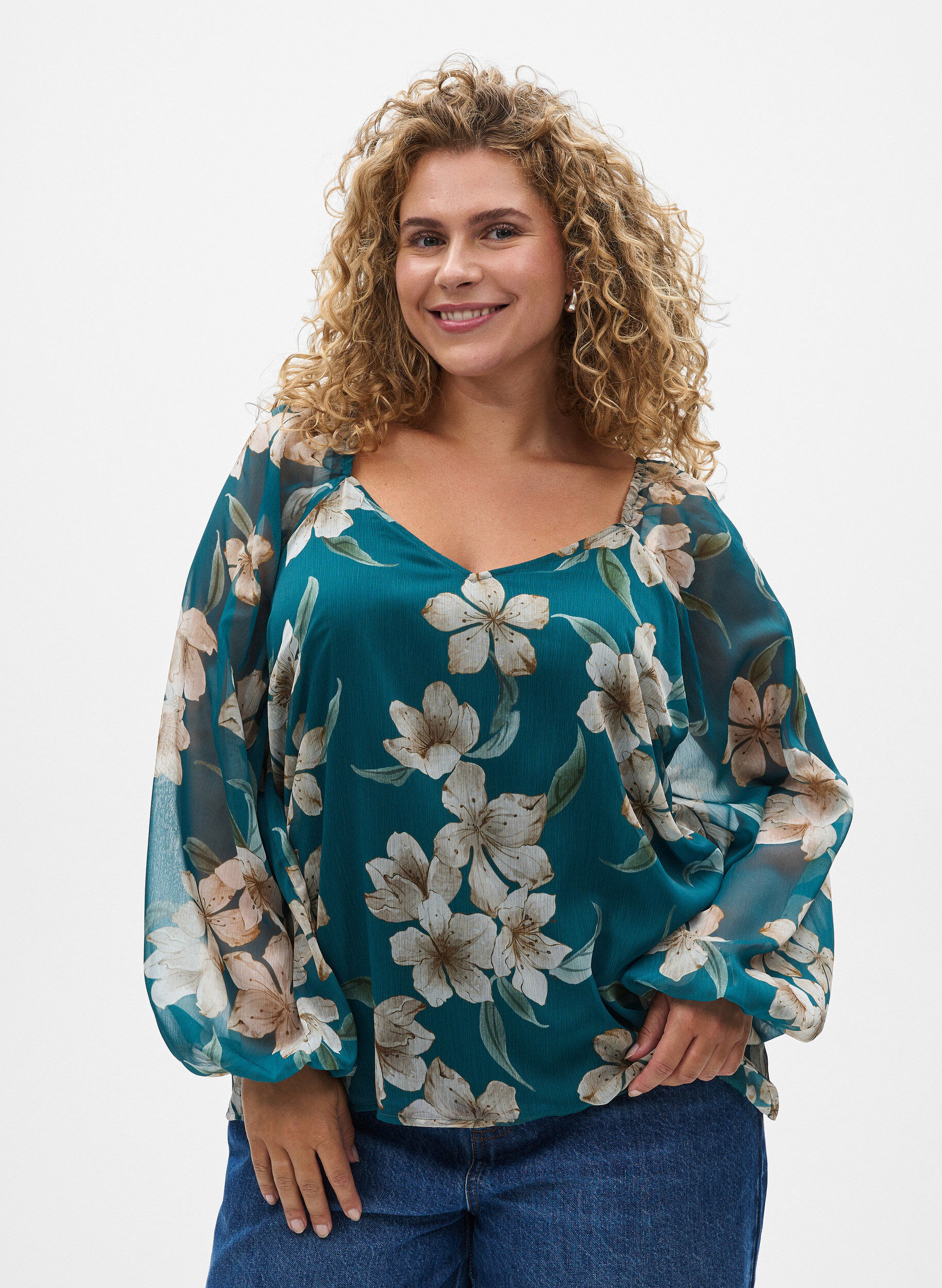 ZizziChiffongblus med blommigt tryck och l&aring;nga &auml;rmar, Gr&ouml;n, Model image number 0