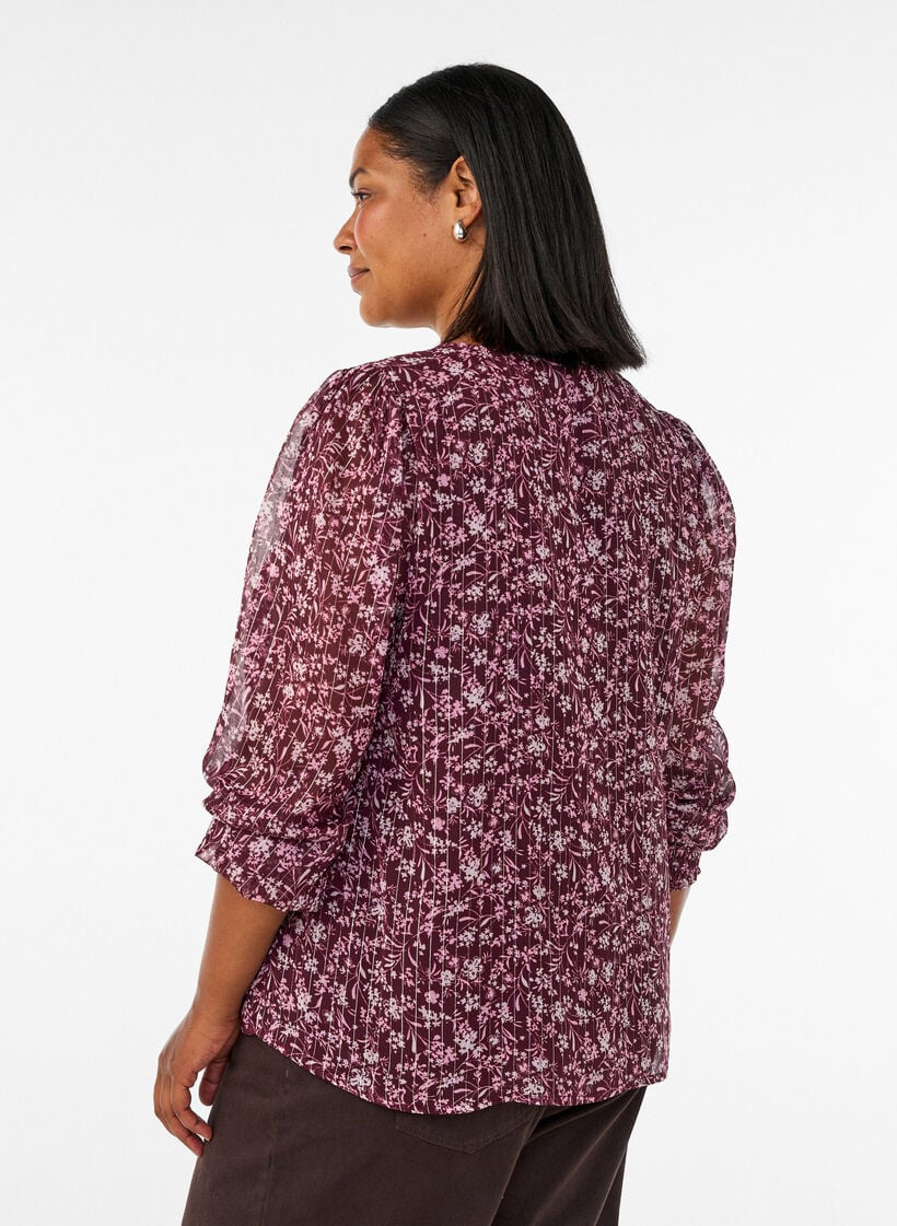 Blus med blomm&ouml;nster och glittertr&aring;d, R&ouml;d, Model image number 2