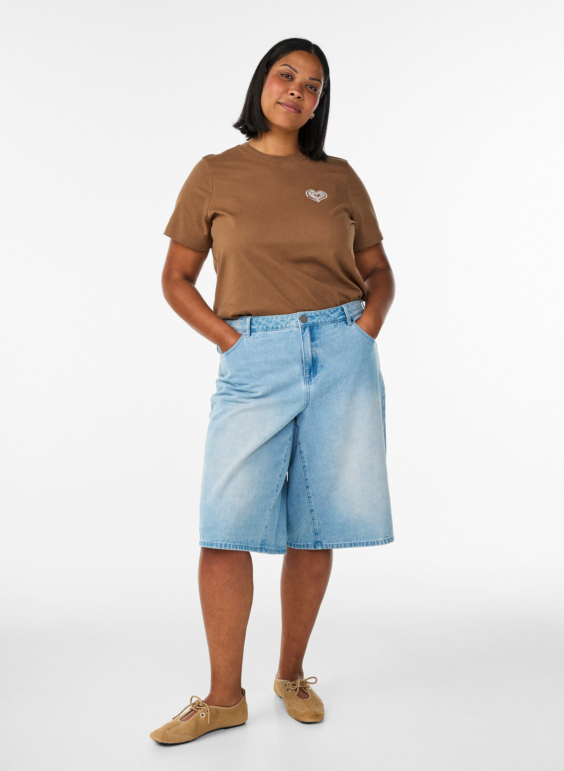 ZizziT-shirt i bomull med tryck, Brun, Model image number 1