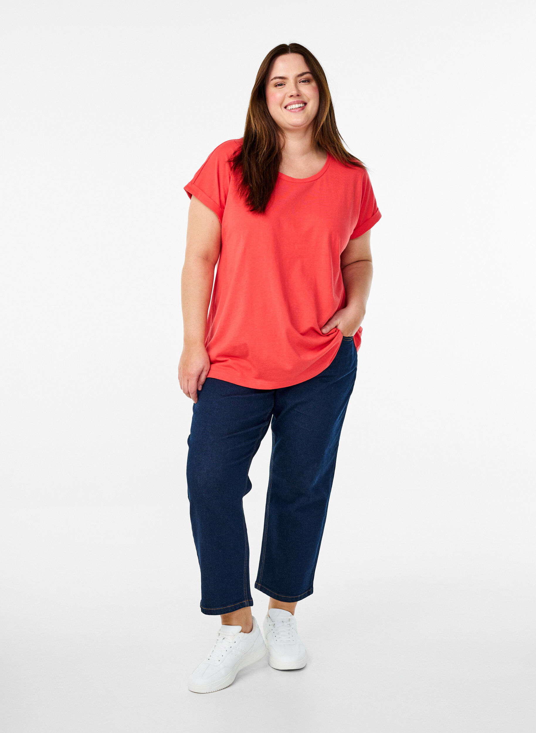 Zizzi Kort&auml;rmad t-shirt i bomullsblandning, R&ouml;d, Model image number 1