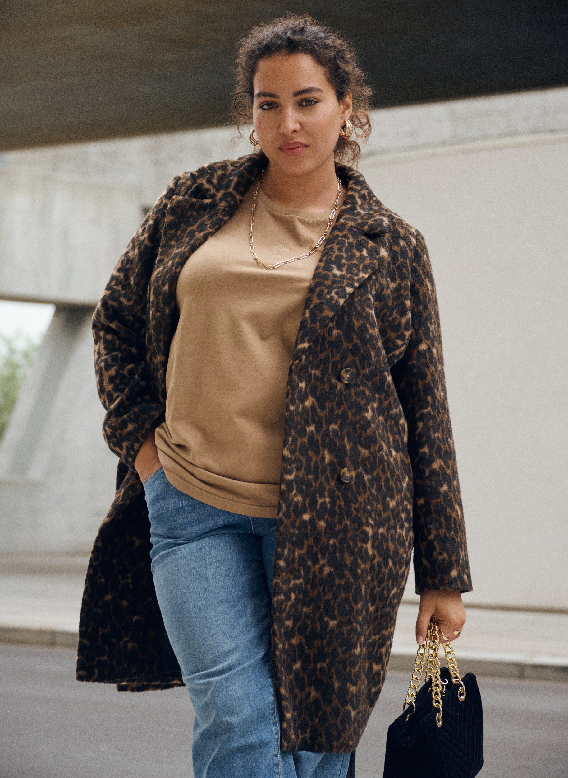 Zizzi T-shirt i ekologisk bomull med tv&auml;ttad look, Beige, Image image number 0